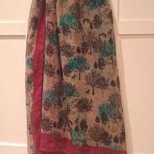 054 - Yumi Beige and Red / Blue Scarf with Deer Accent